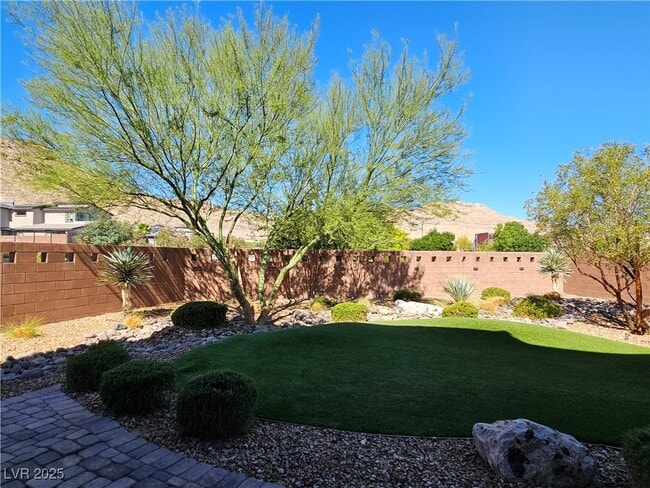 Building Photo - 7017 Pearl Hilltop Ct