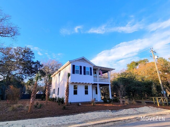 Building Photo - 1102 Tree Canopy Rd Wilmington, NC 28403 L...