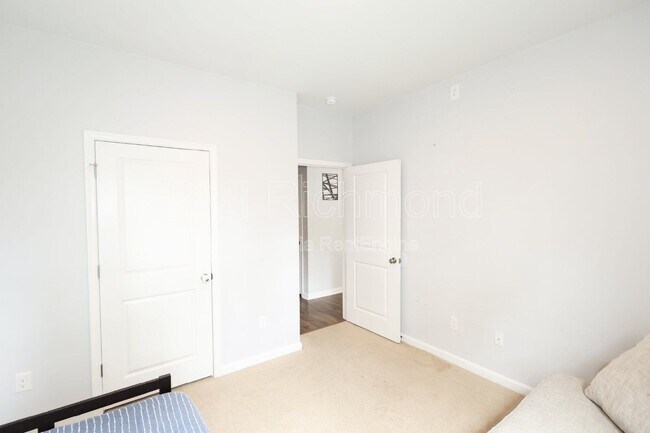 Building Photo - 5918 Brailen Dr