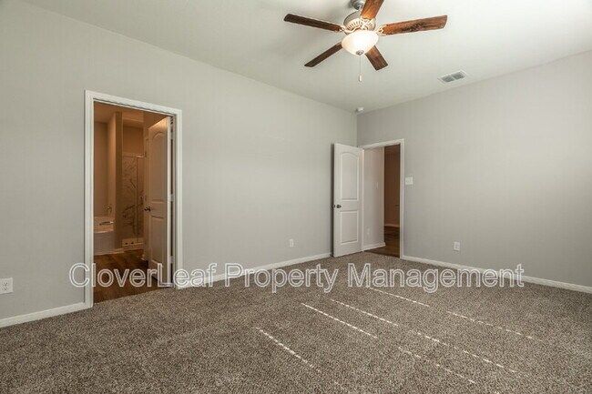 Building Photo - 9106 Canvas Run