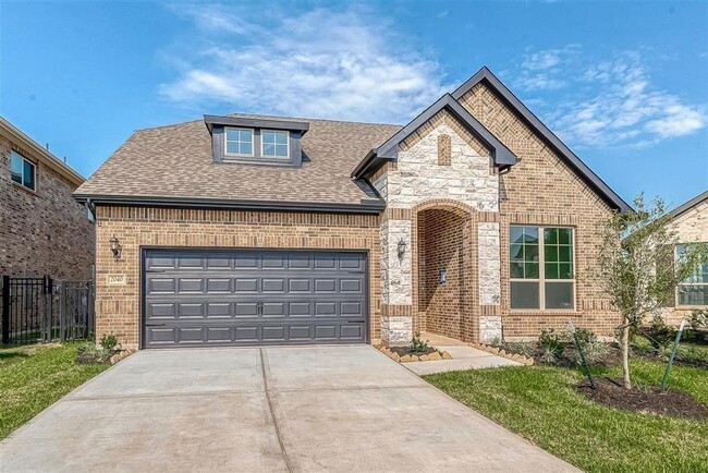 Building Photo - 2040 Terra Rose Dr
