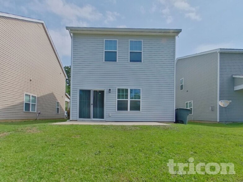Building Photo - 409 Eastfair Dr