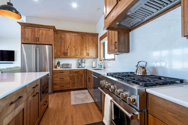 Building Photo - 339 Wild Cat Canyon Loop