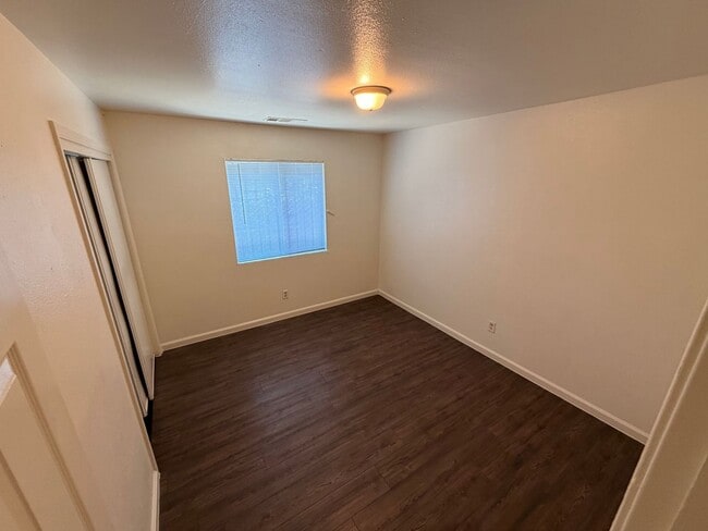 Building Photo - 246 W Belleview Ave