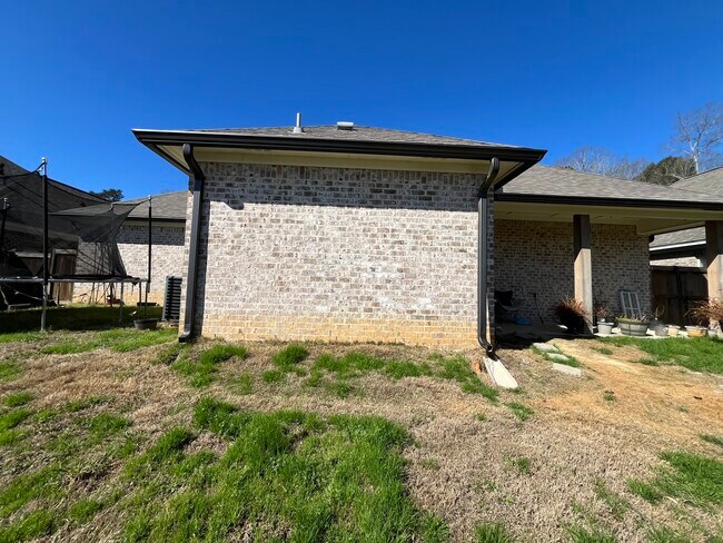 Building Photo - 837 Longleaf Circle-