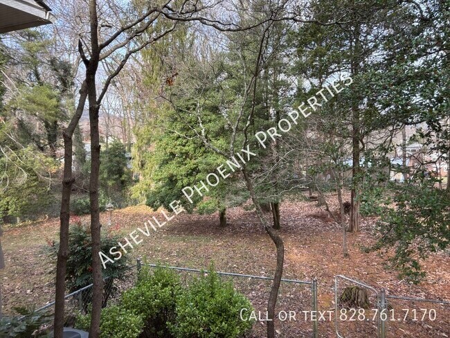 Building Photo - 68 Oak Hill Rd