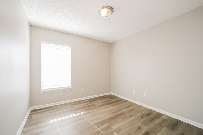 Building Photo - 12269 Gehrig Dr