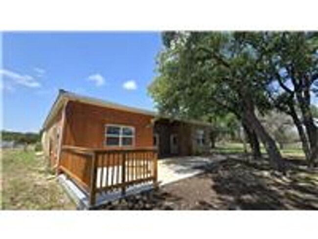Building Photo - Spacious Ranch Style 5-Bedroom Home with Oversized 4 Car Garage / Workshop, 4 RV Carport & 1 Acre...