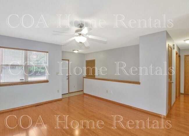 Building Photo - Midtown