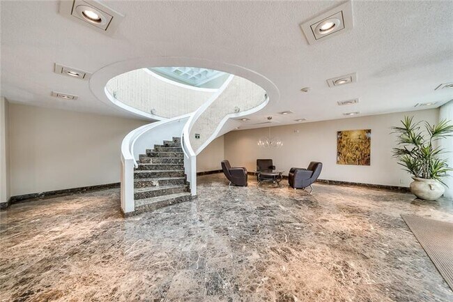 Building Photo - 1360 S Ocean Blvd