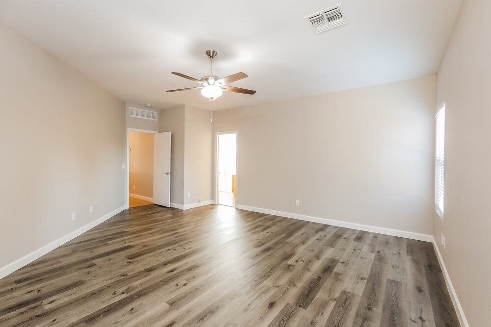 Building Photo - 2611 W Bloch Rd