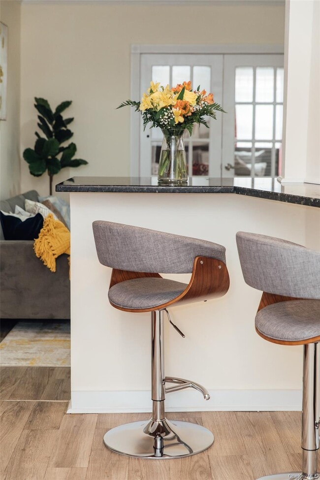 Building Photo - 27 Vanderbilt Ave