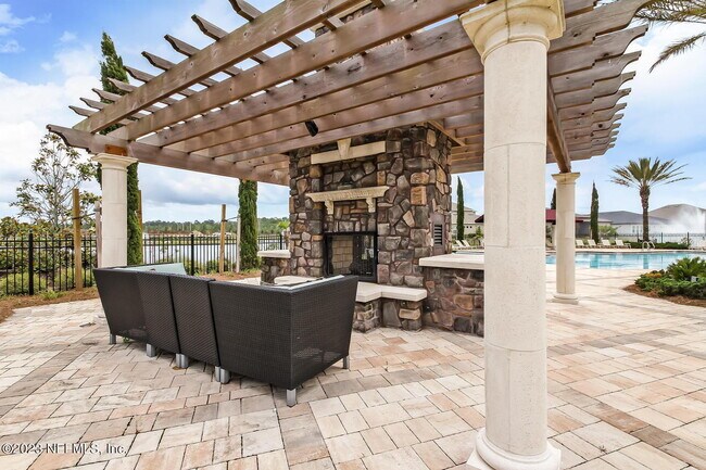 Building Photo - 14909 Venosa Cir