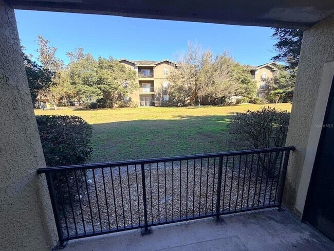 Building Photo - 114 Vista Verdi Cir