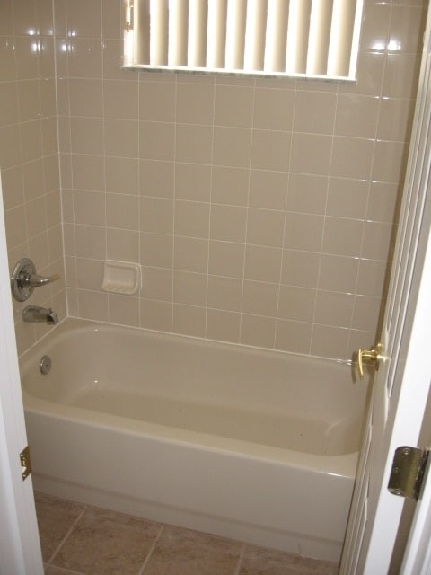 Building Photo - 2844 Sweetspire Cir