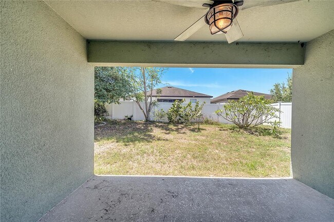 Building Photo - 330 Pheasant Dr