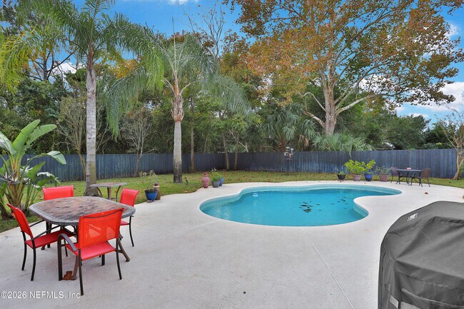 Building Photo - 33 Sailfish Dr