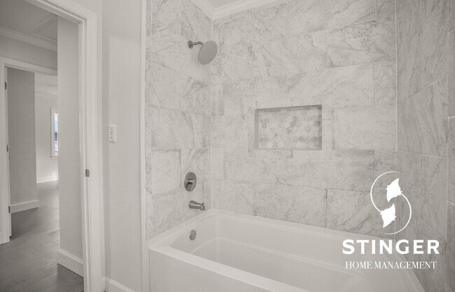 Building Photo - 2908 Second Street-