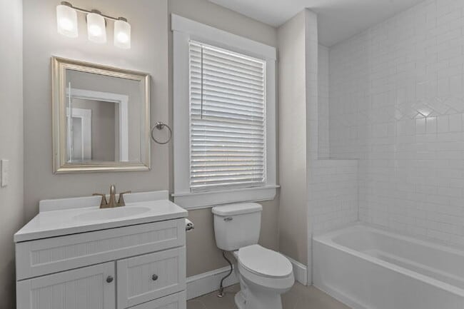 Building Photo - Updated 1920s Colonial in Northside – 3 Bed, 4 Bath – Available Now – $2,895/mo