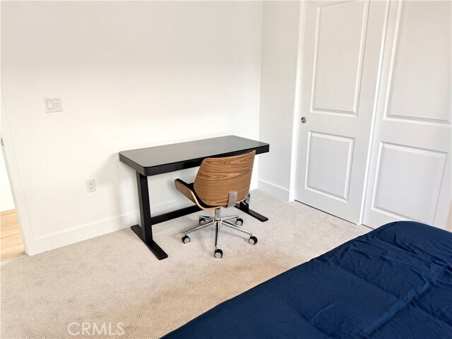 Building Photo - 620 Grizzly