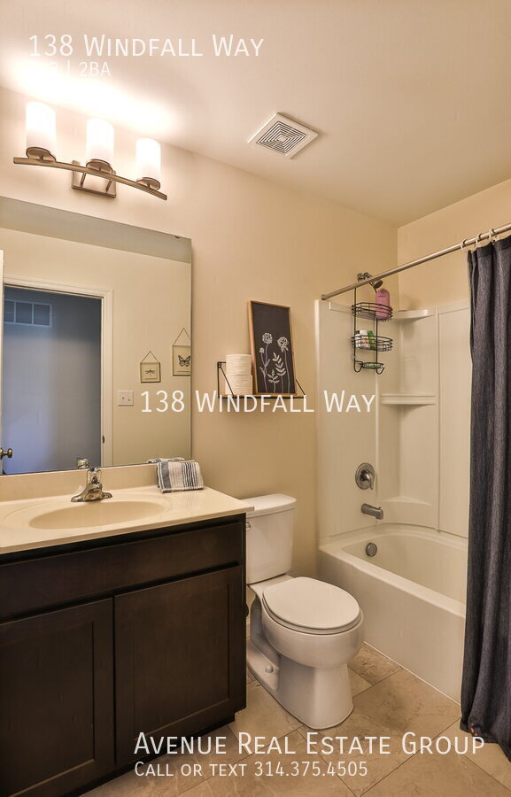 Building Photo - 138 Windfall Wy