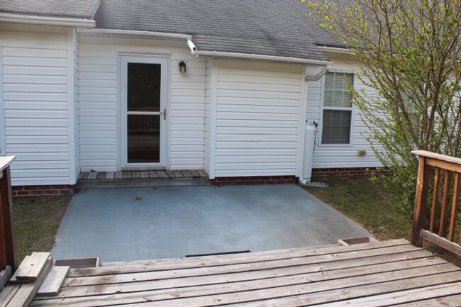 Building Photo - Harnett County/Forest Oaks Neighborhood