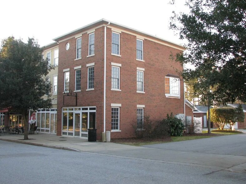 Building Photo - 312 Long Pointe Ln