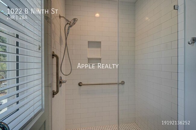 Building Photo - 1022 B Ninth St-