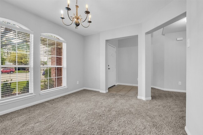 Building Photo - 23610 Hidden Maple Dr