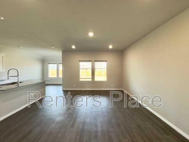 Building Photo - 7203 East 155 Place South