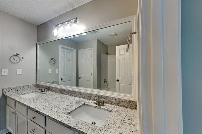 Building Photo - 103 Bonnabel Ct
