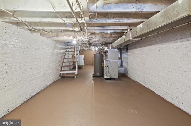 Building Photo - 2457 Druid Hill Ave