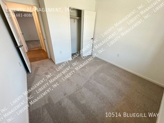 Building Photo - 10514 Bluegill Wy