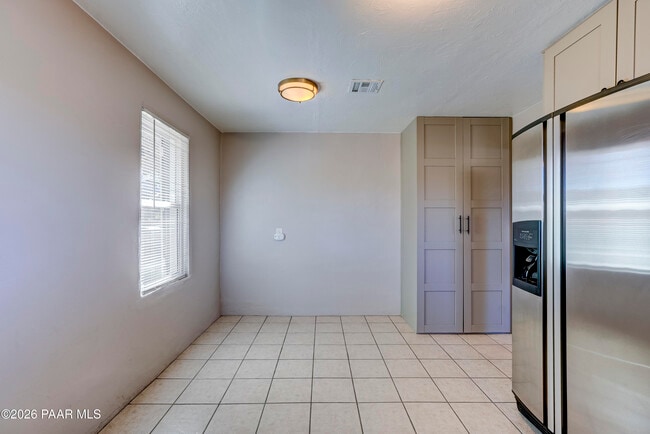 Building Photo - 639 Dameron Dr