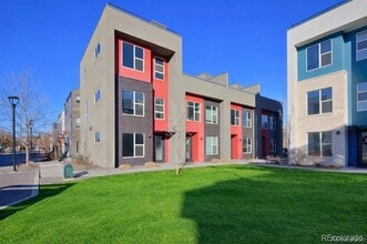 Building Photo - 3044 Wilson Ct