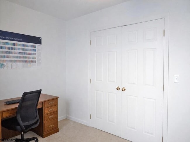 Building Photo - 1340 Headlee Ave