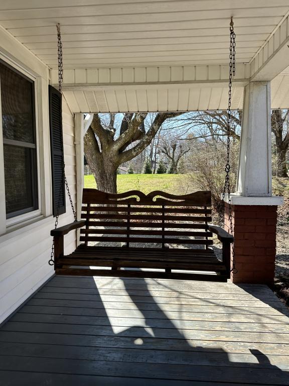 Building Photo - 174 Starnes Cove Rd