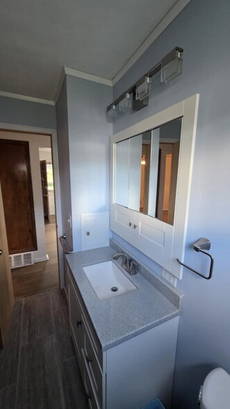 Building Photo - 13401 Havana Rd