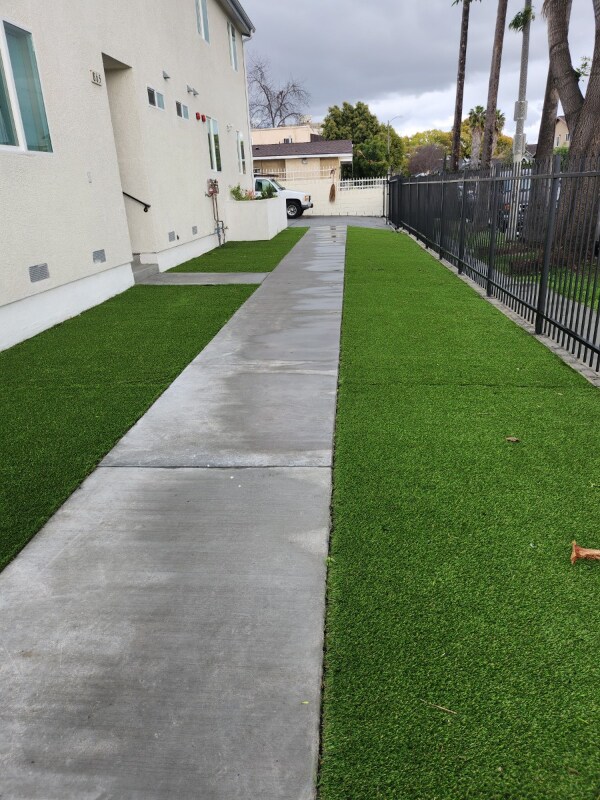 Building Photo - 4828 McKinley Ave