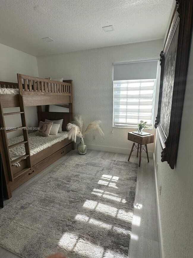 Building Photo - 1607 SW 157th Ave