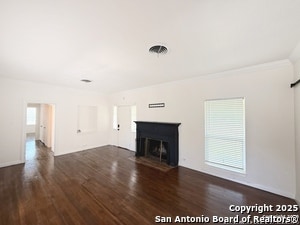 Building Photo - 1214 Sutton Dr