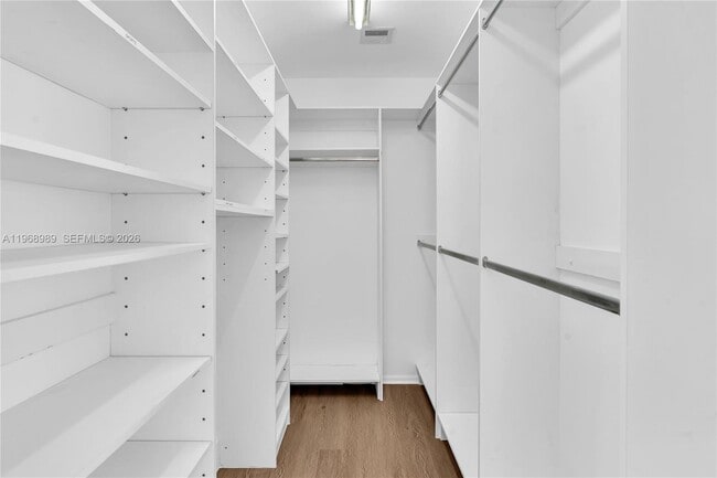 Building Photo - 4917 SW 32nd Way