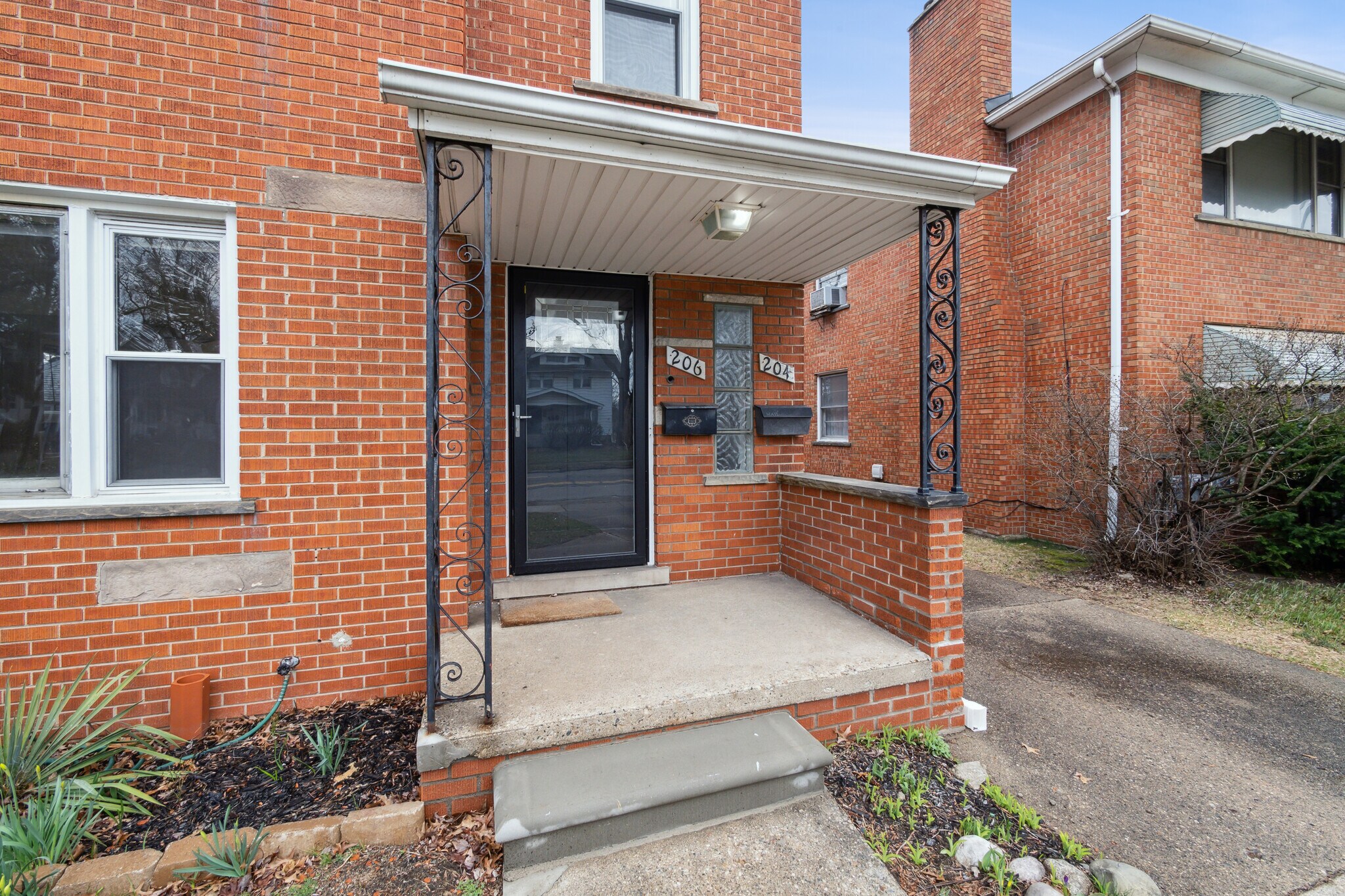 Front door - 204 Catalpa Dr