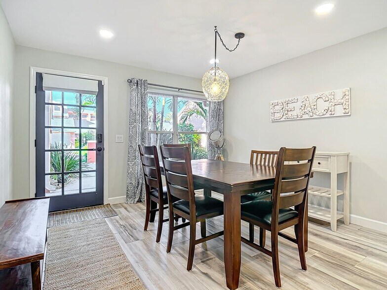 Building Photo - 177 Casseekee Trail