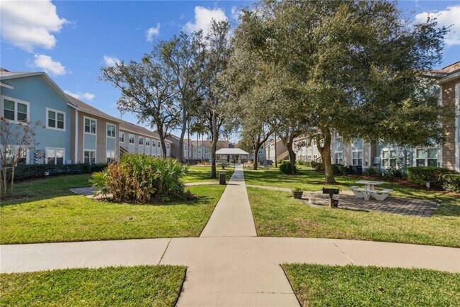 Building Photo - Coastal Comfort in Fernandina Beach – 2BR/...