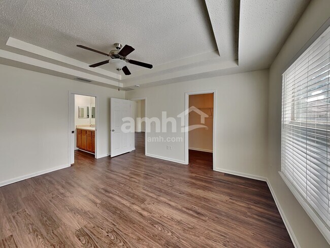 Building Photo - 6628 Morse Glen Ln