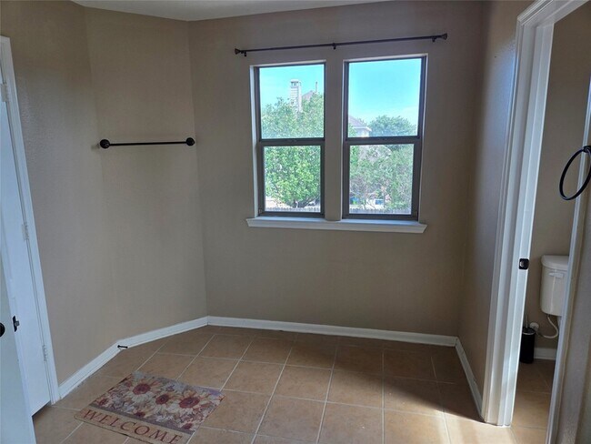 Building Photo - 19510 Dunlay Springs Dr