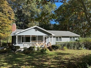 Building Photo - 113 Princeton Rd