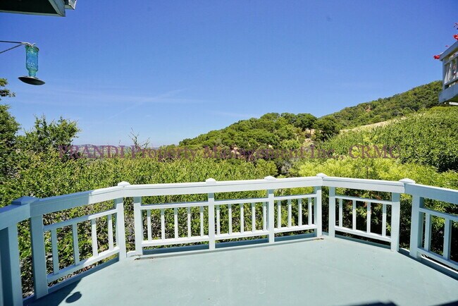 Building Photo - Quality San Rafael Home In Awesome Neighbo...