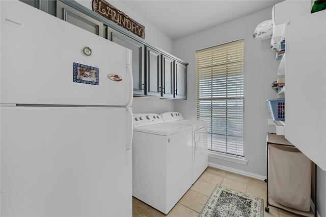 Building Photo - 131 Windmill Dr